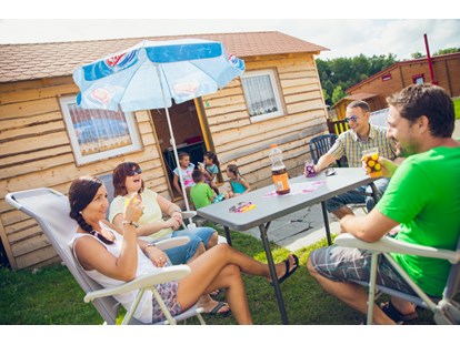 Luxuscamping - Gefrierschrank - Schäferhäusle - Camping & Ferienpark Orsingen Schäferhäusle auf Camping & Ferienpark Orsingen