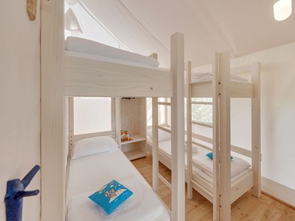 Luxuscamping - getrennte Schlafbereiche - Novigrad - Camping Resort Lanterna - Meinmobilheim Maro Premium Glampingzelt auf dem Lanterna Premium Camping Resort