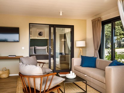 Luxuscamping - getrennte Schlafbereiche - Funtana - Istra Premium Camping Resort - Meinmobilheim Bella Vista Deluxe Villa auf dem Istra Premium Camping Resort
