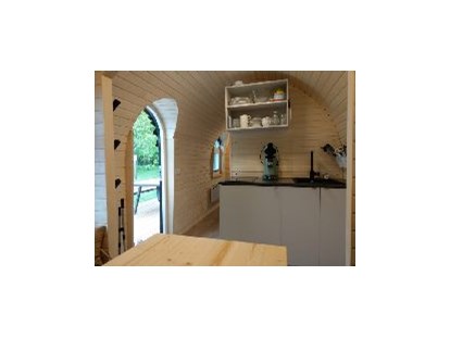 Luxuscamping - Art der Unterkunft: Hütte/POD - Niederrhein - Küchenzeile - Dingdener Heide Urlaubshöhle