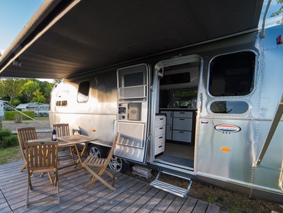 Luxuscamping - Kaffeemaschine - Venetien - Camping Ca' Savio Airstreams auf Camping Ca' Savio