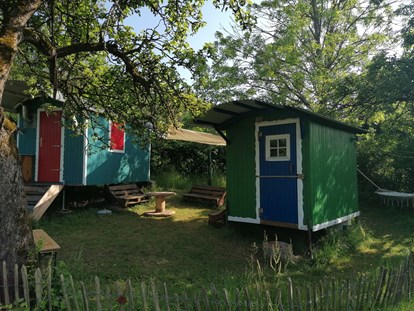 Luxuscamping - Unterkunft alleinstehend - Sauerland - Außenbereich - Ecolodge Hinterland Bauwagen Lodge