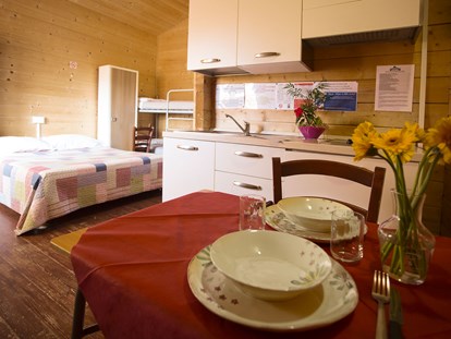 Luxuscamping - Klimaanlage - Venetien - Camping Rialto Chalets auf Camping Rialto