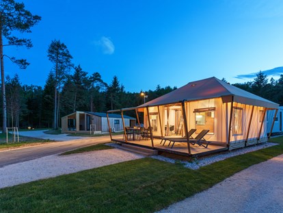 Luxuscamping - Dusche - Lesce - Glamping tent - River Camping Bled Bungalows
