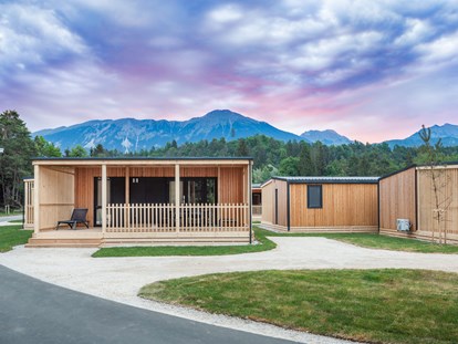 Luxuscamping - Art der Unterkunft: Safari-Zelt - Lesce - Alpine cottage with big terrace - River Camping Bled Bungalows