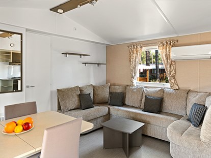 Luxuscamping - Languedoc-Roussillon - Camping Le Neptune - Vacanceselect Mobilheim Moda 6 Personen 3 Zimmer Klimaanlage 2 Badezimmer von Vacanceselect auf Camping Le Neptune