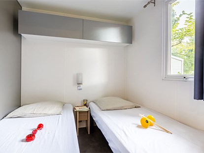 Luxuscamping - WC - Brignoles - Camping Verdon Parc - Vacanceselect Mobilheim Privilege 4 Personen 2 Zimmer von Vacanceselect auf Camping Verdon Parc