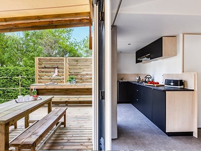 Luxuscamping - Heizung - Var - Camping Verdon Parc - Vacanceselect Mobilheim Privilege Club 4 Pers 2 Zimmer Tropische Dusche von Vacanceselect auf Camping Verdon Parc