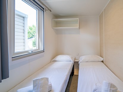 Luxuscamping - Klimaanlage - Mittelmeer - Camping Fabulous Village - Vacanceselect Mobilheim Moda 4/5 Personen 2 Zimmer Klimaanlage von Vacanceselect auf Camping Fabulous Village