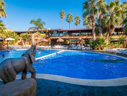 Luxuscamping - Preisniveau: exklusiv - Costa del Maresme - Camping Enmar - Vacanceselect Mobilheim Moda 6 Personen 3 Zimmer Klimaanlage von Vacanceselect auf Camping Enmar