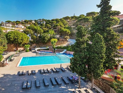 Luxuscamping - getrennte Schlafbereiche - Lloret de Mar - Camping Cala Canyelles - Vacanceselect Cocosuite 4 Personen 2 Zimmer  von Vacanceselect auf Camping Cala Canyelles