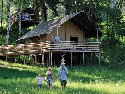 Luxury camping - Kochutensilien - Safari-Lodge-Zelt "Lion" - Nature Resort Natterer See Safari-Lodge-Zelt "Lion" am Nature Resort Natterer See