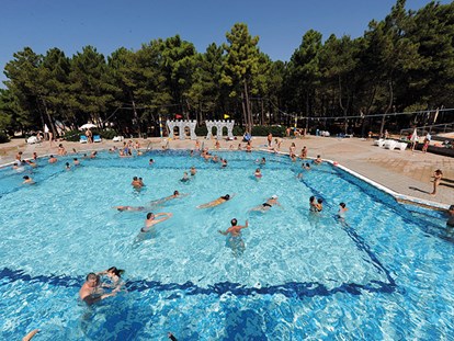 Luxuscamping - Terrasse - Zadar - Zaton Holiday Resort - Gebetsroither Luxusmobilheim von Gebetsroither am Zaton Holiday Resort