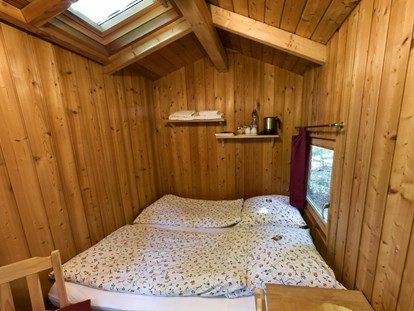 Luxury camping - Art der Unterkunft: Baumhaus - Baumhaus Baumtraum, Kuschelhöhle in sieben Metern Höhe für Verliebte. - Baumhaushotel Solling Baumhaushotel Solling