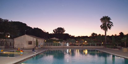 Luxuscamping - Grill - Provence-Alpes-Côte d'Azur - Camping Leï Suves - Suncamp SunLodges von Suncamp auf Camping Leï Suves
