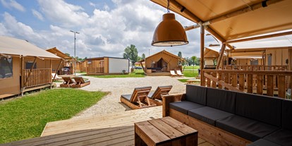 Luxuscamping - getrennte Schlafbereiche - Slowenien - Camping Terme Catez - Suncamp SunLodges von Suncamp auf Camping Terme Catez
