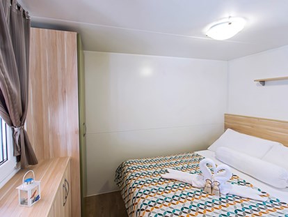 Luxuscamping - Preisniveau: gehoben - Dalmatien - Camping Park Soline Mobilheim Shelbox Tavolara auf Camping Park Soline