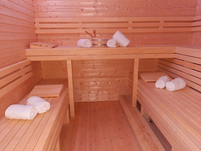Luxuscamping - getrennte Schlafbereiche - Binnenland - Sauna - Campotel Nord-Ostsee Camping Pod