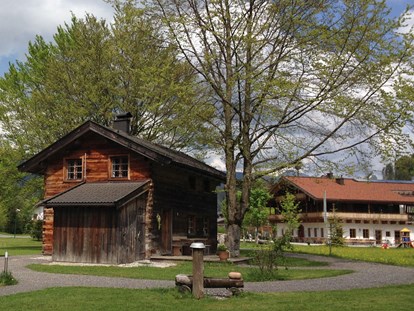 Luxuscamping - Unterkunft alleinstehend - Salzburg - Steinbach Stube für 4-8 Personen - Grubhof Almhütte Steinbach Stube im Almdorf Grubhof