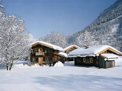 Luxuscamping - Preisniveau: gehoben - Tiroler Unterland - Winterurlaub im Almdorf am Grubhof - Grubhof Almhütte Steinbach Stube im Almdorf Grubhof