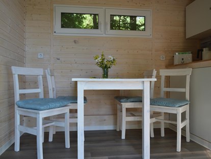 Luxuscamping - WC - Seenplatte - Naturcampingpark Rehberge Tiny House Nala am Wurlsee - Naturcampingpark Rehberge