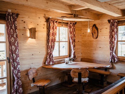 Luxuscamping - Art der Unterkunft: Tiny House - Deutschland - Schwarzwälder Hof sBaumhaus Dörfle / Schwarzwälder Hof