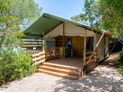 Luxuscamping - Art der Unterkunft: Safari-Zelt - Capoliveri (LI) Lacona - Glamping Tent Country Loft auf Camping Lacona Pineta - Camping Lacona Pineta Glamping Tent Country Loft auf Camping Lacona Pineta