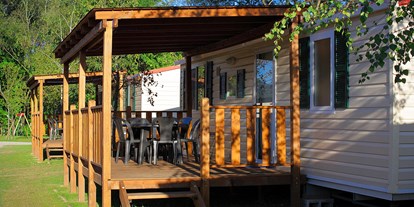 Luxuscamping - Terrasse - Feriolo di Baveno - Mobilheim - Conca D'Oro Camping & Lodge Residence Il Borgo Delle Arti
