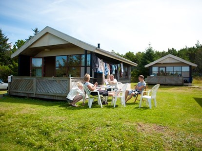 Luxuscamping - Aalbaek - Moderne Hütten mit WC/Dusche - Skiveren Camping Hütten / Bungalows auf Skiveren Camping