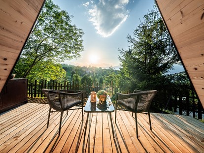 Luxuscamping - Terrasse - Camping Seiser Alm Forest Tents