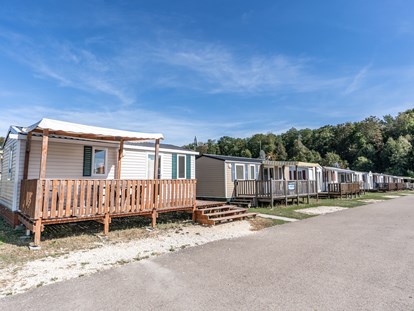 Luxuscamping - Bad und WC getrennt - Deutschland - Mobilheime - Camping & Ferienpark Orsingen Mobilheime im Camping & Ferienpark Orsingen