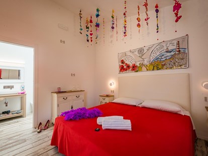 Luxuscamping - Klimaanlage - Sardinien - Tiliguerta Glamping & Camping Village Deluxe-Einzimmer-Bungalows 