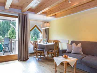 Luxuscamping - Heizung - Rasen - Antholz (BZ) - Appartement Residence - Camping Residence Chalet CORONES Schlaffässer auf Camping Residence Chalet CORONES