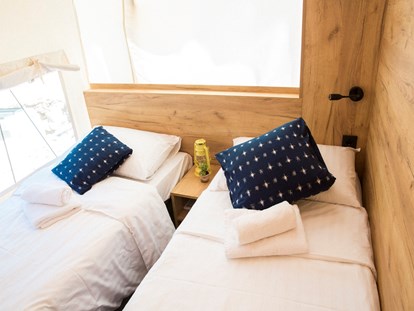 Luxuscamping - getrennte Schlafbereiche - Dalmatien - Obonjan Island Resort Glamping Lodges