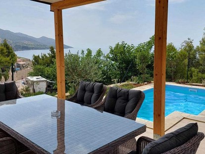 Luxuscamping - Preisniveau: exklusiv - Dalmatien - Superior Mobile Home mit Pool-M12 - Lavanda Camping**** Superior Mobile Home mit Pool