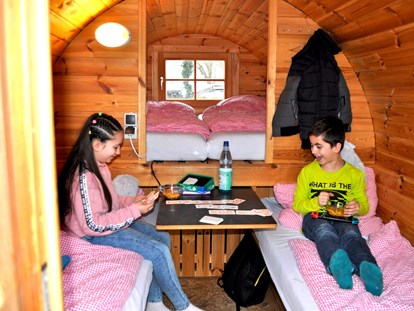 Luxuscamping - Art der Unterkunft: Hütte/POD - Münsterland - Chalets/ Mobilheime Wikinger-Fass am Freizeitpark Wisseler See