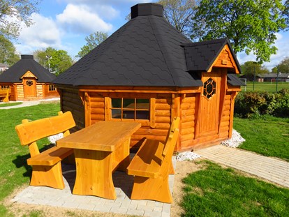 Luxuscamping - Art der Unterkunft: Hütte/POD - Kalkar - Chalets/ Mobilheime Wikinger-Fass am Freizeitpark Wisseler See