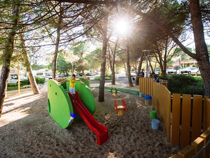 Luxuscamping - Kroatien - Spielplatz - Zaton Holiday Resort Glamping Zelte auf Zaton Holiday Resort