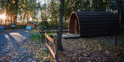 Luxuscamping - TV - Plauer See - Naturcamping Malchow Naturlodge auf Naturcamping Malchow