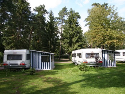 Luxuscamping - barrierefreier Zugang - Wietzendorf - Chalets Wrogewald - Südsee-Camp Wohnwagen Typ 2 am Südsee-Camp