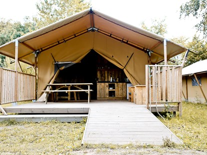 Luxuscamping - Terrasse - Fischland - Glamping Ostseebad Rerik Luxuszelte - Glamping