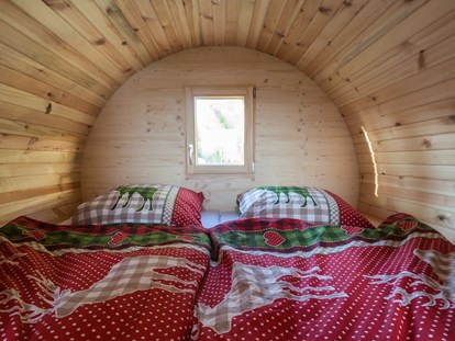 Luxuscamping - Art der Unterkunft: Tipi - Region Bodensee - Campingplatz Hegne Schlaf-Fässer auf Campingplatz Hegne
