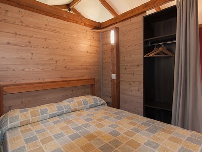 Luxuscamping - getrennte Schlafbereiche - Italien - Eurcamping Mini Lodge Lagrein Plus auf  Eurcamping 