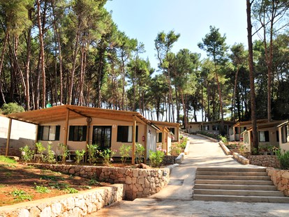 Luxuscamping - Dusche - Zadar - Šibenik - Camping Bijar - Gebetsroither Luxusmobilheim von Gebetsroither am Camping Bijar