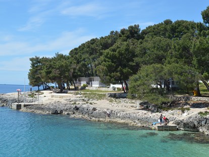Luxuscamping - Sonnenliegen - Zadar - Camping Cikat - Gebetsroither Luxusmobilheim von Gebetsroither am Camping Cikat