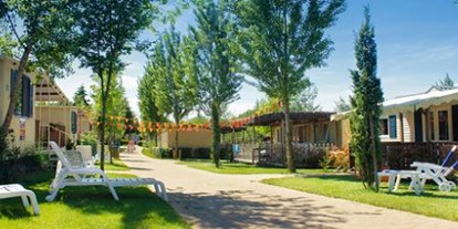 Luxuscamping - Kaffeemaschine - Gardasee - Glamping auf Camping Family Park Altomincio - Camping Family Park Altomincio - Suncamp SunLodge Aspen von Suncamp auf Camping Family Park Altomincio