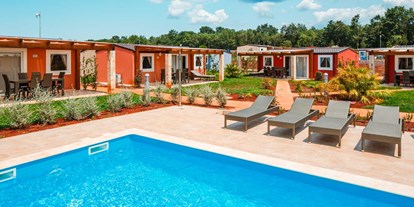 Luxuscamping - Dusche - Umag - Glamping auf CampingIN Park Umag - CampingIN Park Umag - Suncamp SunLodge Redwood von Suncamp auf CampingIN Park Umag