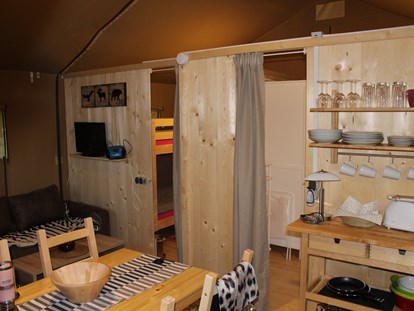 Luxuscamping - Heizung - Zeltlodges 5x5m - Zelt Lodges Campingplatz Ammertal Zelt Lodges Campingplatz Ammertal