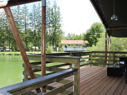 Luxuscamping - Dusche - Zeltlodges 5x7 m Terrasse - Zelt Lodges Campingplatz Ammertal Zelt Lodges Campingplatz Ammertal