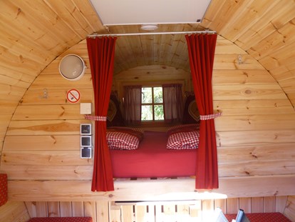 Luxuscamping - Unterkunft alleinstehend - Stuttgart / Kurpfalz / Odenwald ... - Camping Schwabenmühle Schlaffass auf Camping Schwabenmühle